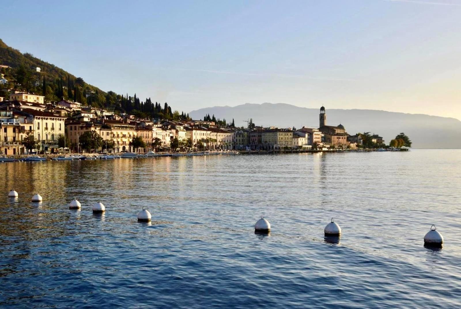 Villa Donne Del Lago Vittoria Salò Exterior foto